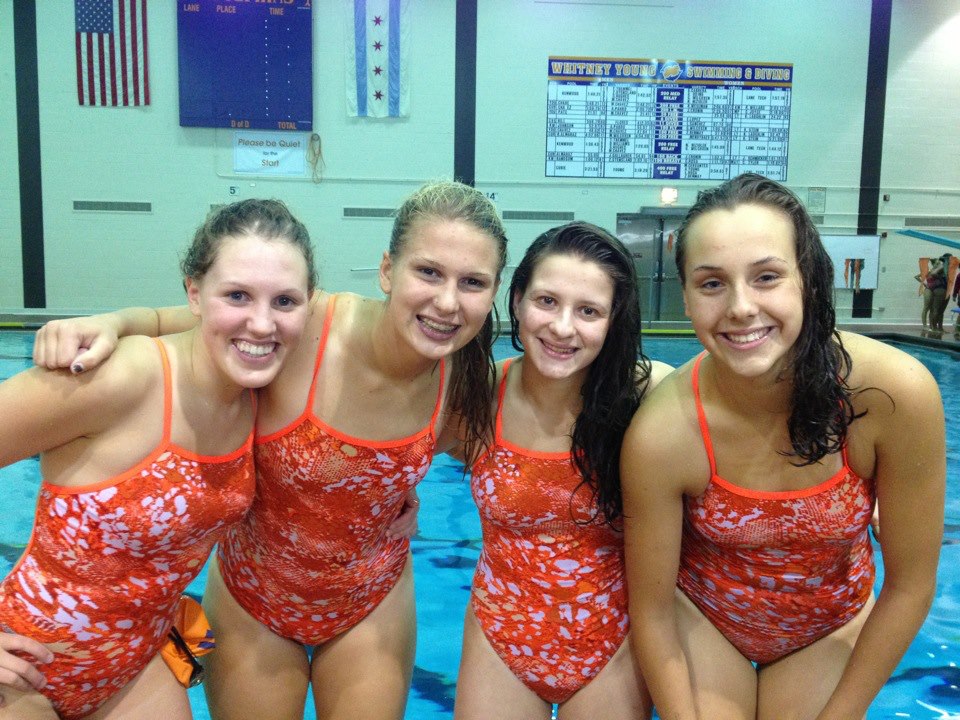 Whitney Young High School Aquatics - Girls Swimming & Diving